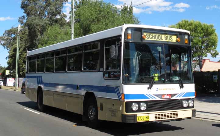 Blue Mountains Hino CG277K Custom 3736MO